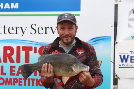 Brent Walker of Horsham landed the biggest non-carp of the day, a 3866gr golden perch/yellowbelly, to win the senior title.
