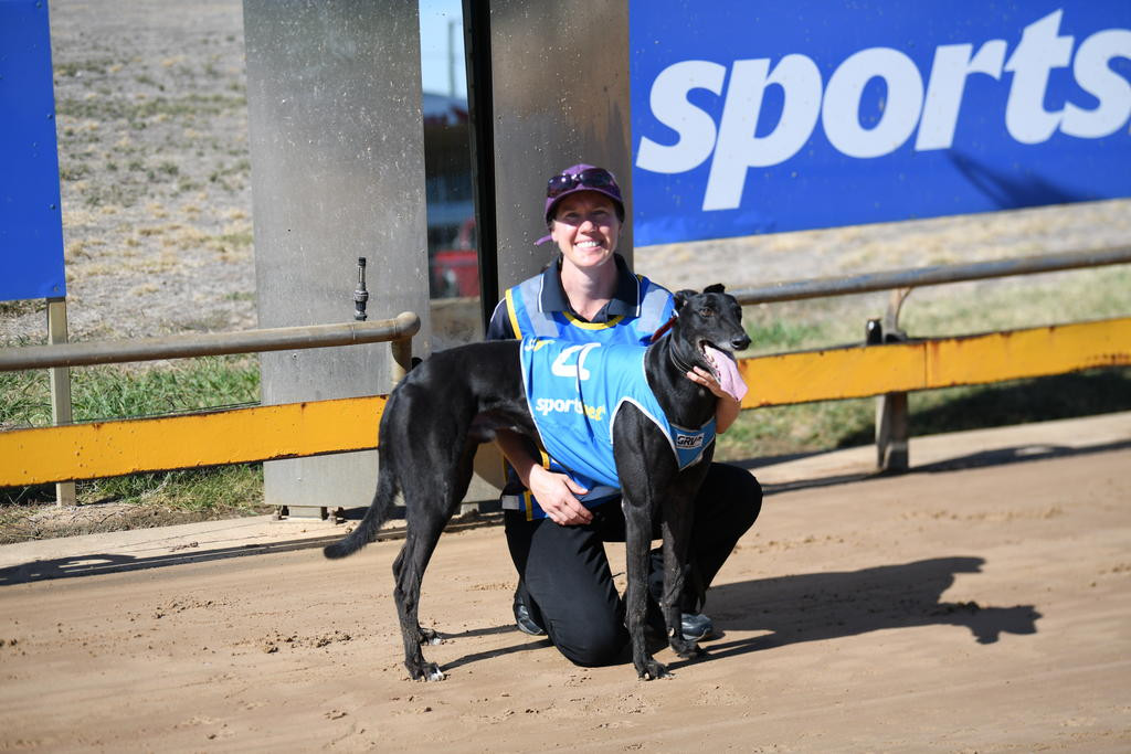 Melissa Fullerton with Dash Express after His Flying 23.14sec win.
