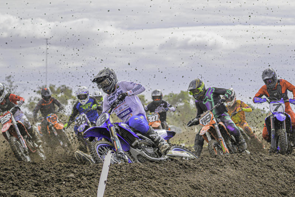 Motocross championship in Horsham - feature photo