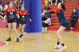 Murtoa College’s Paige Hemley (in action at last year’s junior country championships) will make her premier one debut for Phantoms in the Victorian Volleyball League tomorrow.