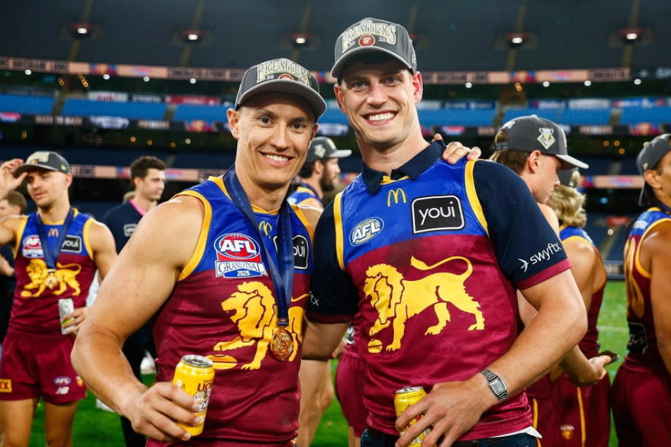 Jarrod Berry (right) with High McCluggage after the Grand Final.