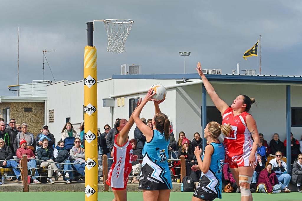 Southern Mallee Thunder dug deep to eliminate Ararat in extra time in the WFNL A Grade elimination final at Davis Park on Sunday, August 31.