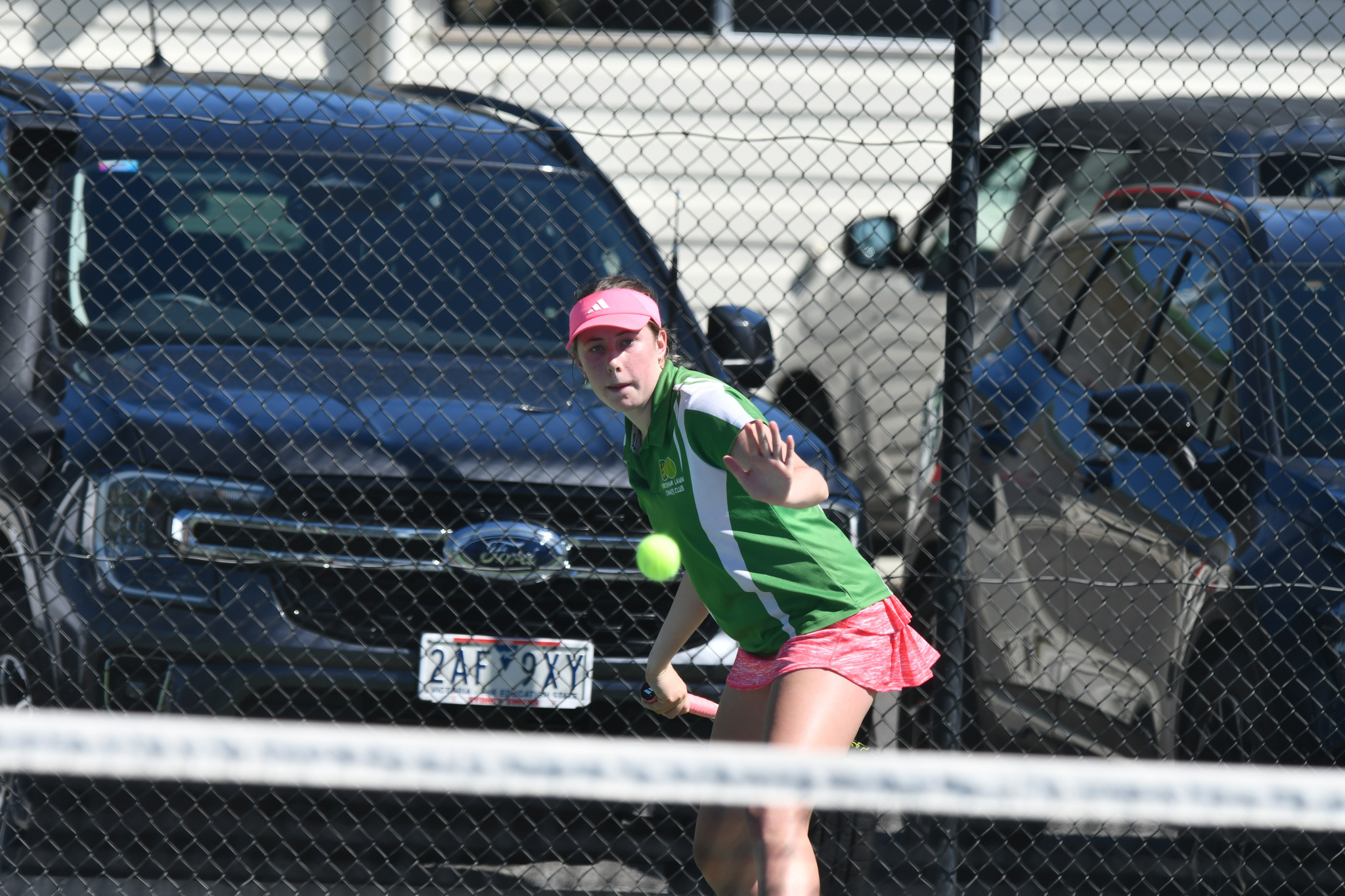 Horsham Lawn’s Sienna Wood readies a forehand in her A special singles match against Lucy Bunworth (Homers).