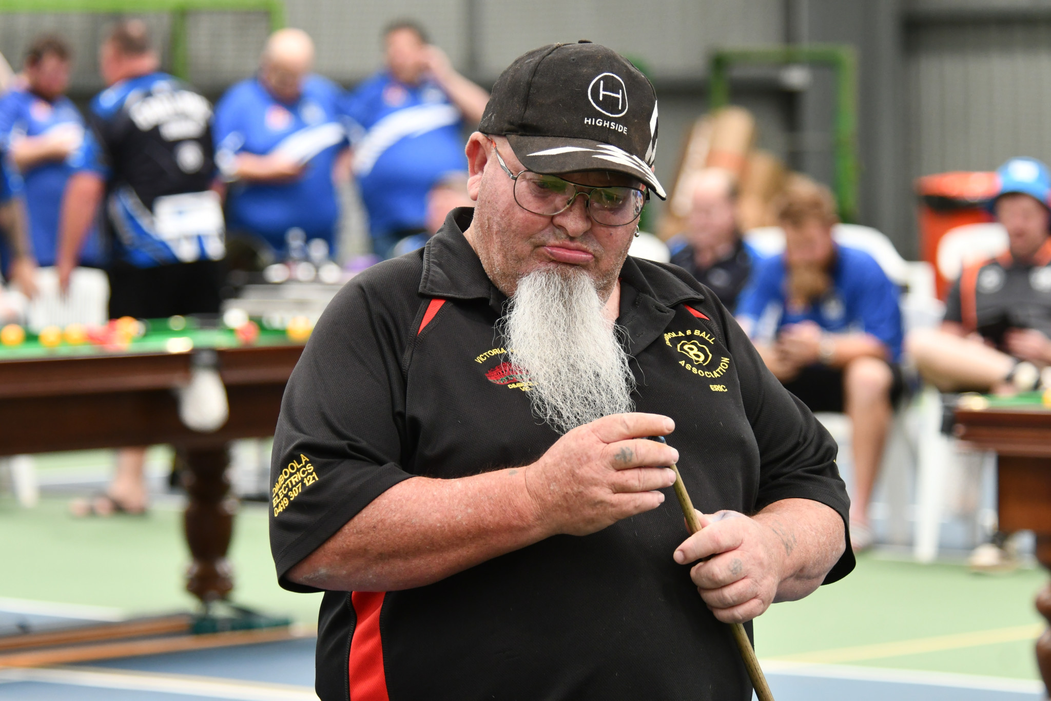 Dimboola’s Eric Thursfield weighs up his next shot. PHOTO: CHRIS GRAETZ