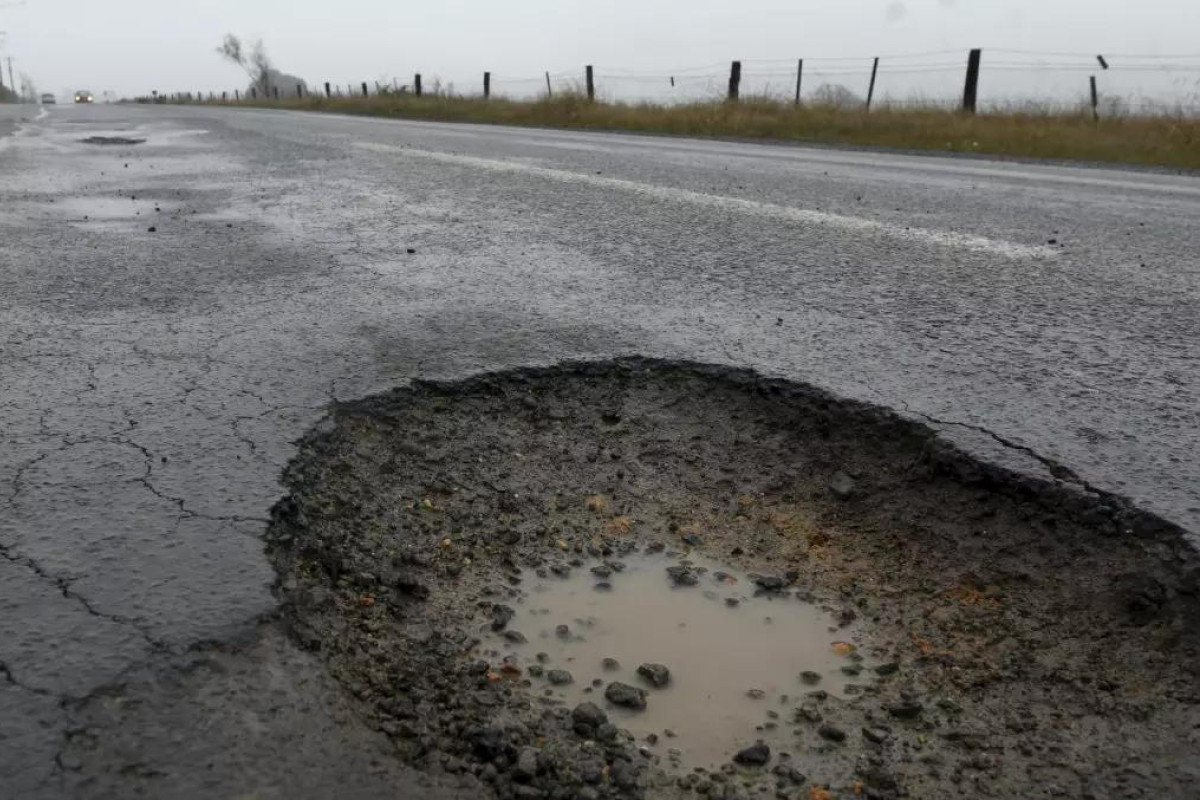 The state government has put $964 million into road maintenance.