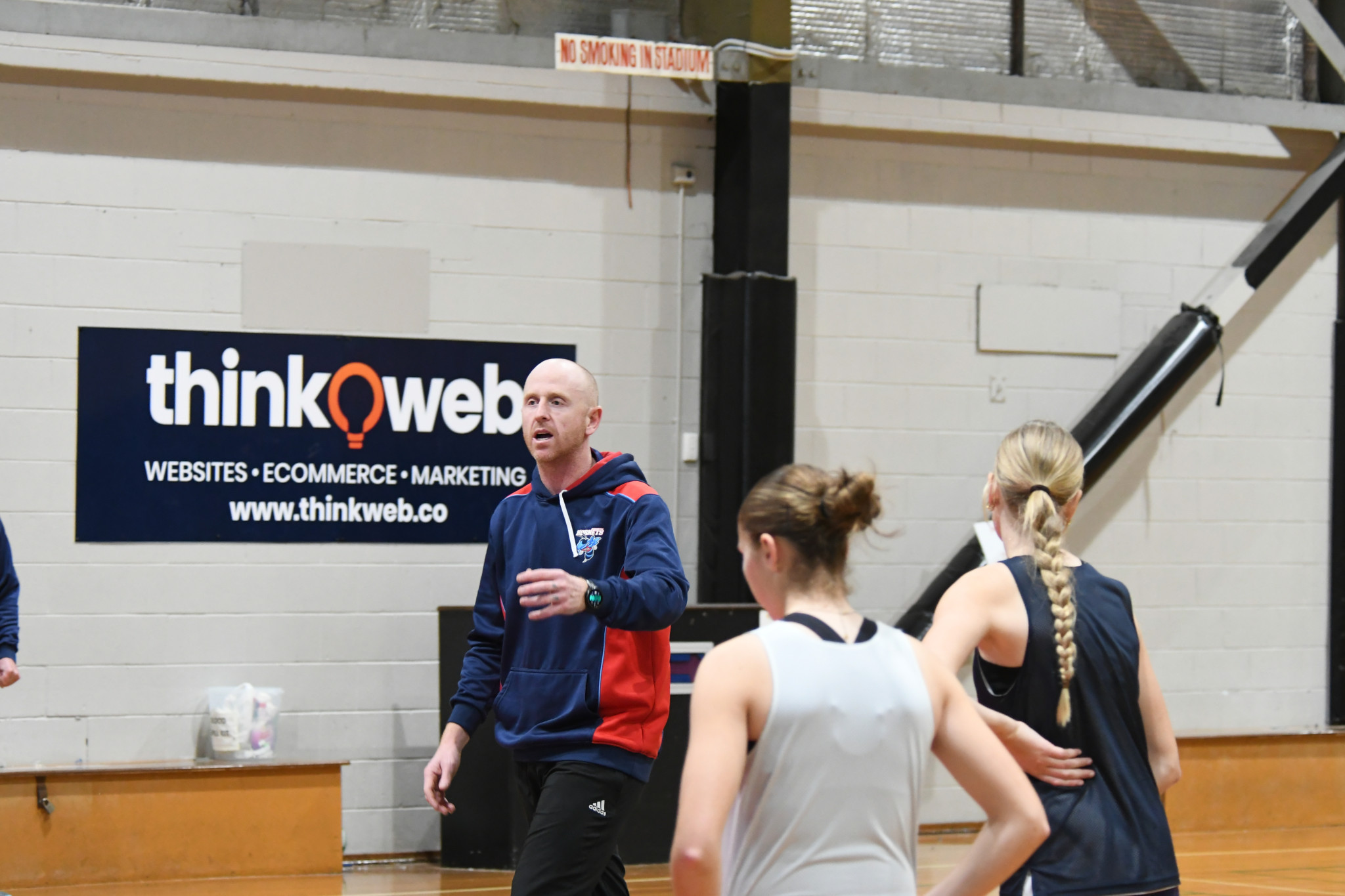 Horsham Hornets women's basketball coach Jordyn Burke instructs his team at training ahead of their opening round clash at Warrnambool on Sunday.