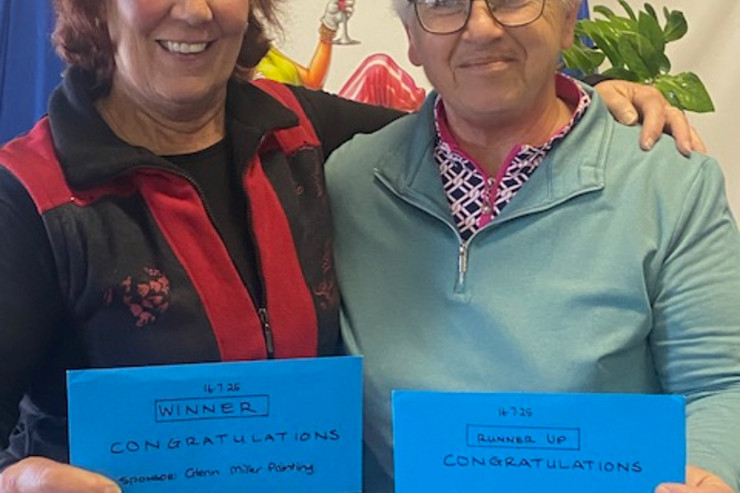 Julie Bayles and Casey Phelan were all smiles during the Glenn Miller golf event